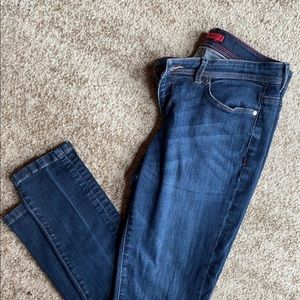 LLBean skinny jeans size 8